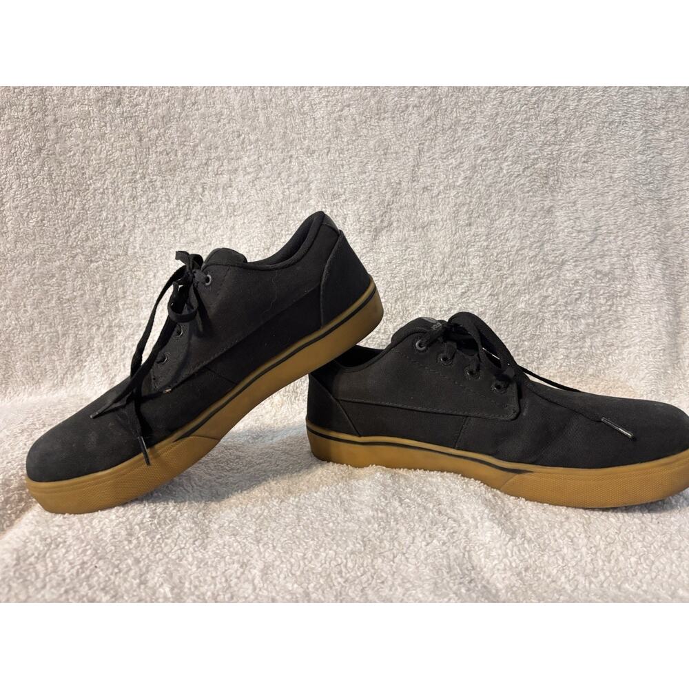 Volcom Safety Shoes Mens 10.5 Black Canvas Gum Sole Skate Work Sneakers ASTM - Picture 2 of 9